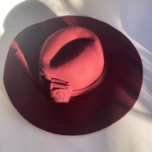 Women’s Burgundy Floppy Hat